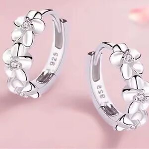 Chic Silver Floral Hoop Earrings